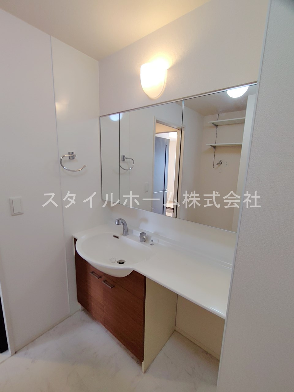 ＦＩＮＥ　ＳＴＡＧＥ　ＷＥＳＴの洗面所