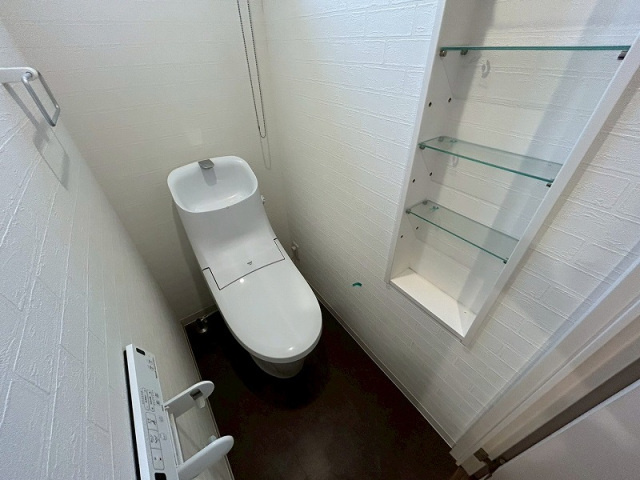 Rizエクリュ轟木のトイレ|嬉しい温水洗浄便座付き♪