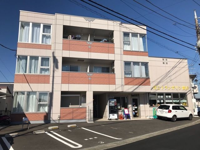 カレント　ヒルズの外観