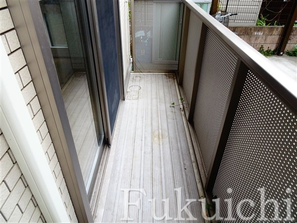 油面パークヴィレッジC棟のバルコニー