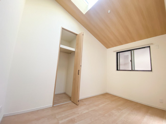 【洋室】 | 宇治市木幡御蔵山　中古戸建