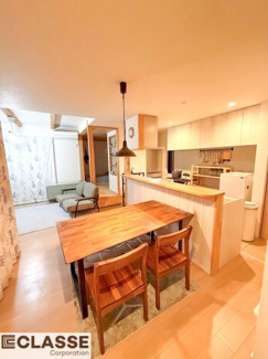 【居間・リビング】 | 宇治市木幡御蔵山　中古戸建