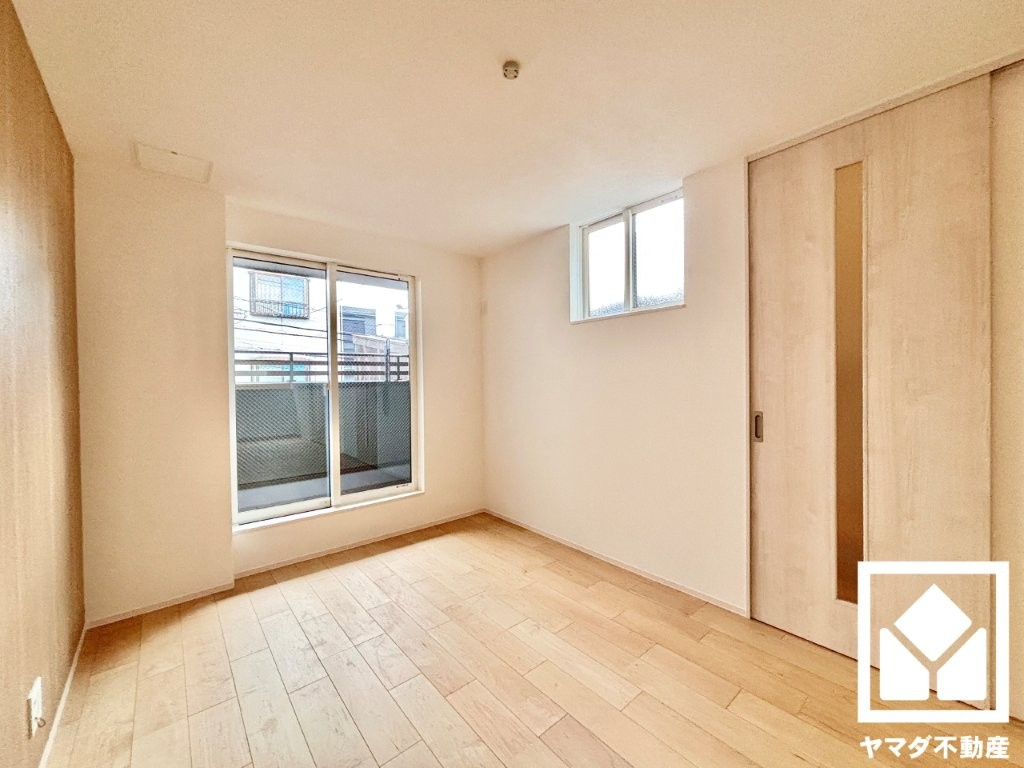 伏見区両替町１１丁目の居間・リビング