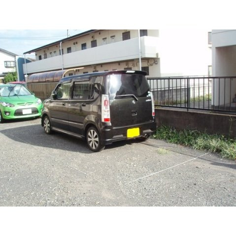 【内装】 | ルミエール本宿駐車場