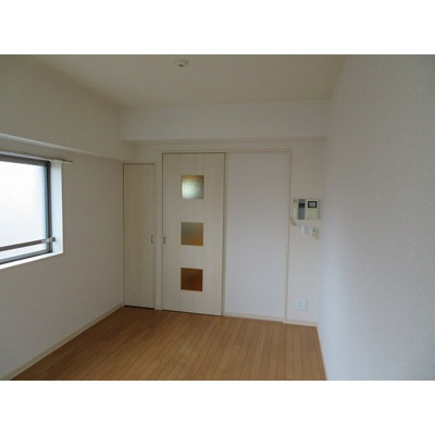 【居間・リビング】 | ヴェルステージ関内 | 居室