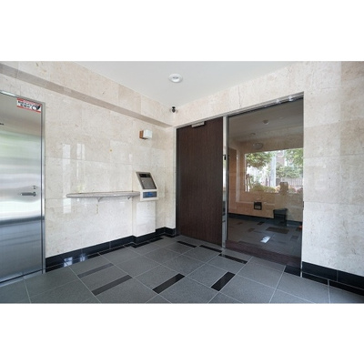 【エントランス】 | シュタイン・ブルグ | ロビー