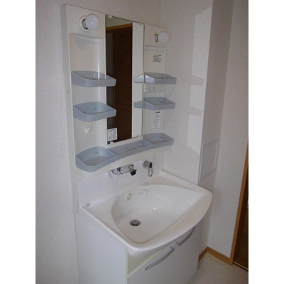 【洗面所】 | シュタイン・ブルグ | 独立洗面台