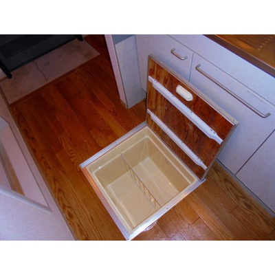 【収納】 | ハーミテイジＫＵＲＯＩＷＡ | 床下収納