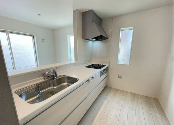 秦野市曽屋新築戸建て　3期1号棟のキッチン|お料理しやすいキッチンです