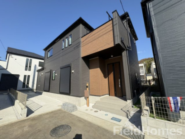 秦野市曽屋新築戸建て　3期8号棟の外観|外観「秦野市曽屋新築戸建て　8号棟」