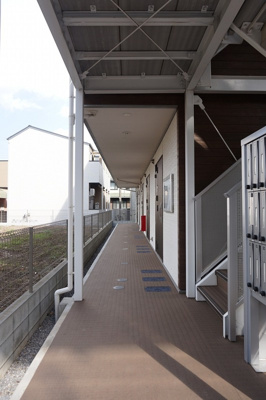 【エントランス】 | リブリ・千葉公園