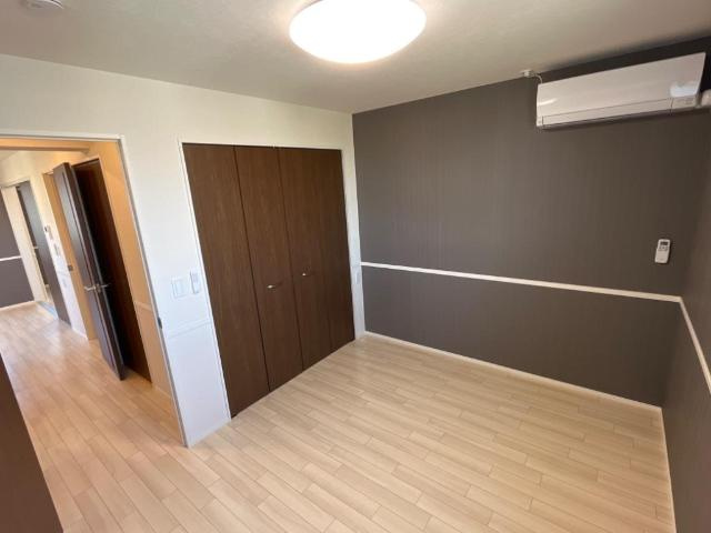 新潟市西区内野西2丁目新築アパートの居間・リビング|リビング（イメージ）