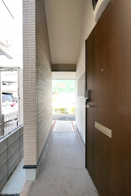 シャンペル三園の外観