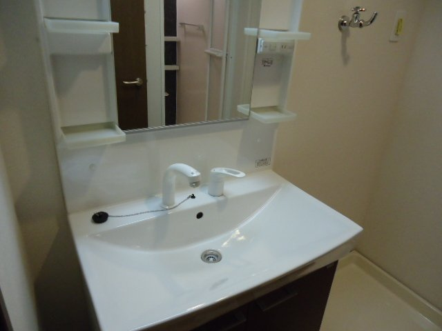 エスペランサ　Ａの洗面所|洗髪洗面化粧台