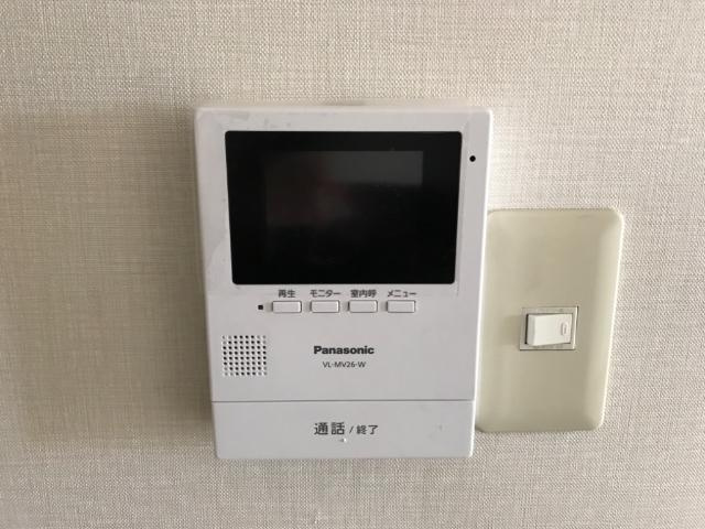 グランドールの内装|カメラ付インターホン