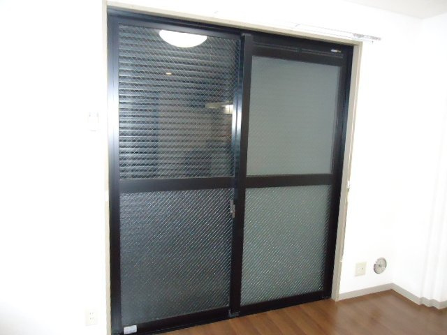 グランドールのその他|窓シャッター