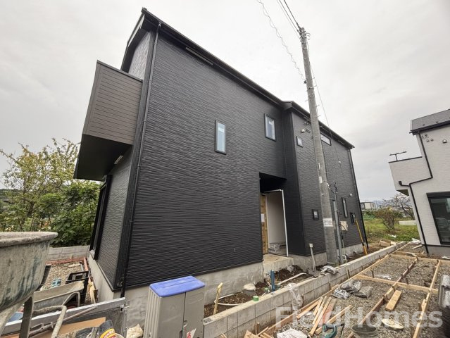 秦野市曽屋新築戸建て　3期10号棟の外観|外観「秦野市曽屋新築戸建て　10号棟」