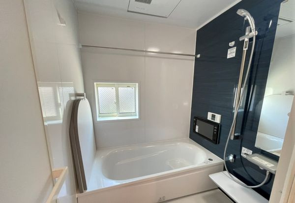 秦野市曽屋新築戸建て　3期11号棟の浴室|日々の疲れを癒すお風呂付です（同仕様施工例）