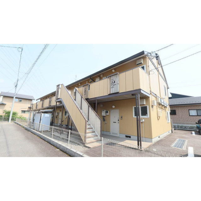 羽島郡岐南町伏屋８丁目のアパートの外観