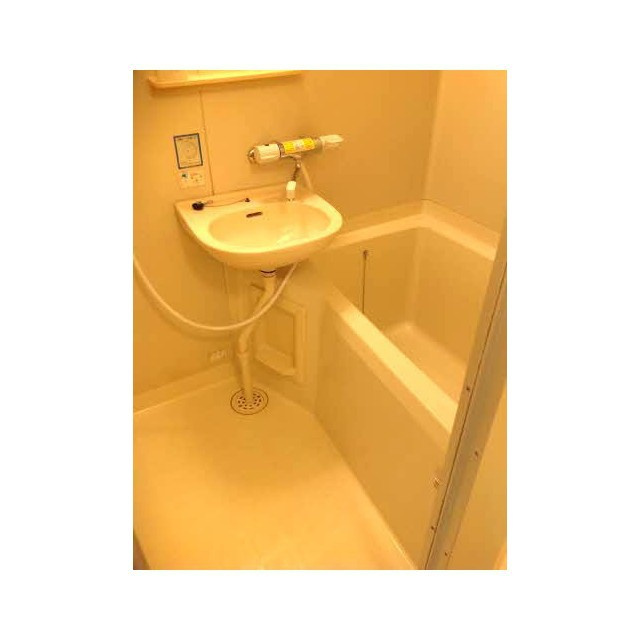 羽島郡岐南町伏屋８丁目のアパートの浴室