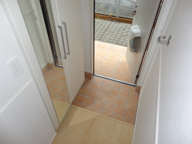 グランソレイユの玄関