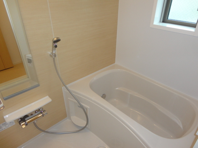 グランソレイユの浴室