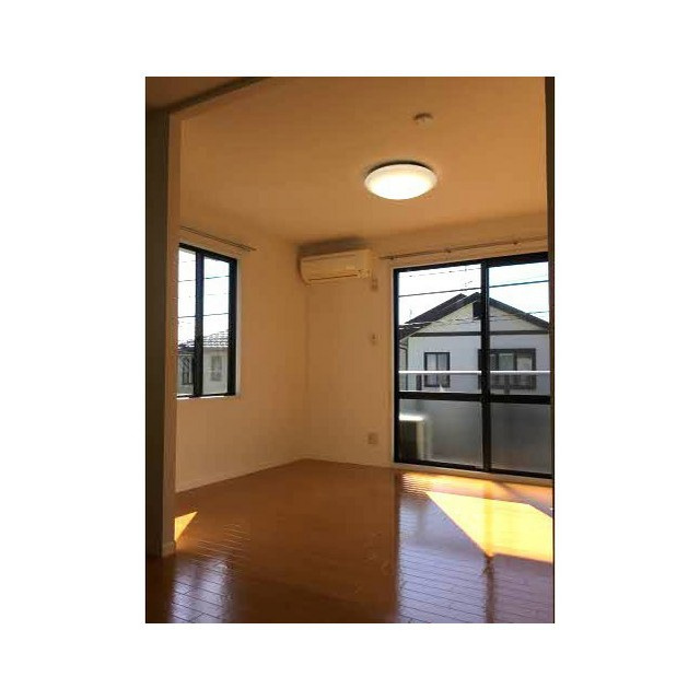 岐阜市日野東３丁目のアパートの内装