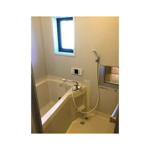 岐阜市日野東３丁目のアパートの浴室