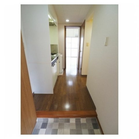 羽島郡笠松町北及のアパートの玄関