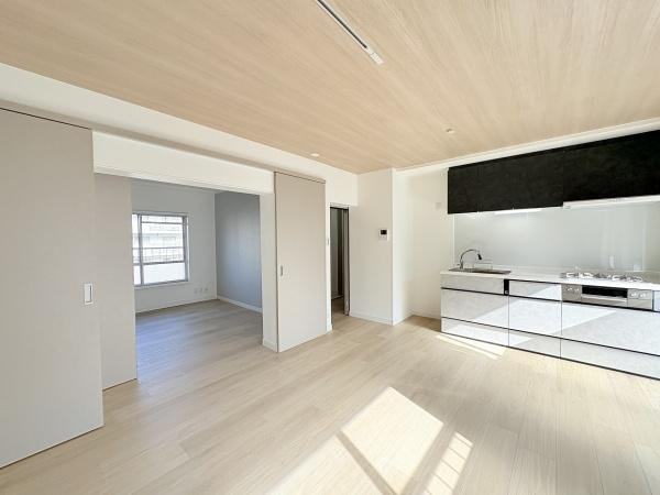 【居間・リビング】 | 浅香山住宅11号棟　中古マンション