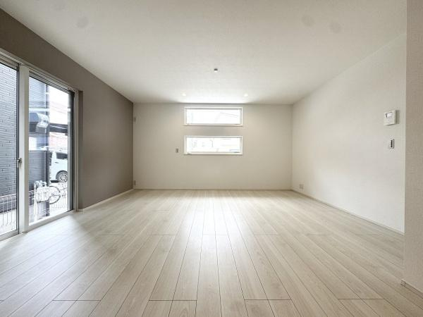 【居間・リビング】