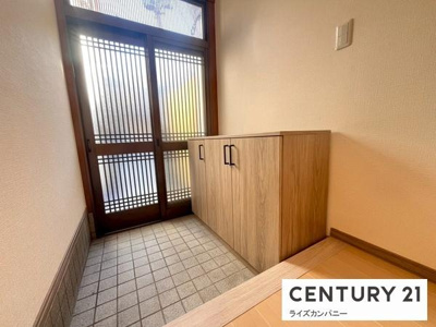 【玄関】 | 堺市堺区中三国ケ丘町５丁　中古テラス