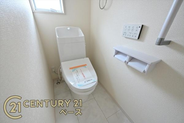 リーブルガーデン二階堂上ノ庄町 ２号棟 ／新築一戸建の内観：施工例|■ＴＶモニター付きインターホンで防犯対策もバッチリ！来客も一目でわかり安心です！■