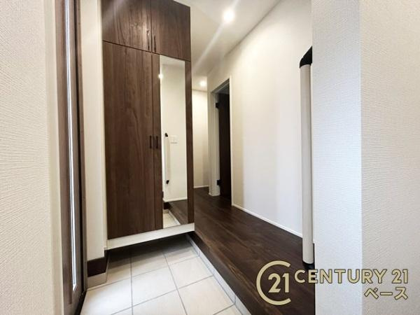 リナージュ古市町 ２号棟 ／新築一戸建の前面道路含む現地写真|■現地撮影写真■前面道路は広々約６ｍ！お車の出し入れラクラク！