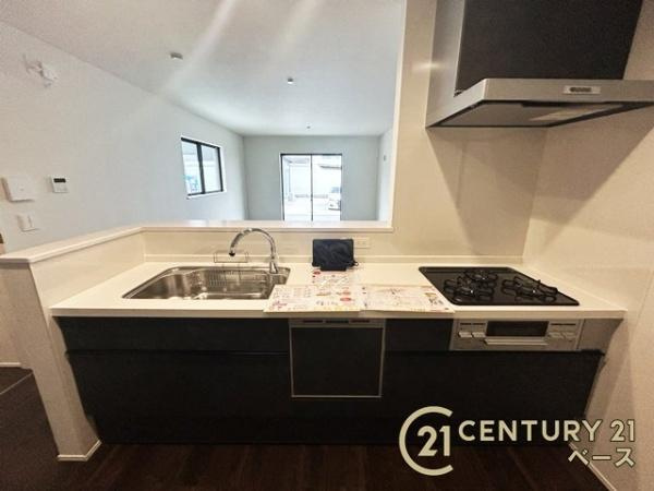 リナージュ古市町 ２号棟 ／新築一戸建の内観：施工例|■ゆったり１坪サイズの浴室！キッチンとの通話機能もあり、コミュニケーションも充実！■