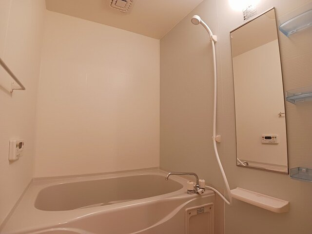 サラール　Ⅱの浴室|お風呂で日々の疲れを落としましょう