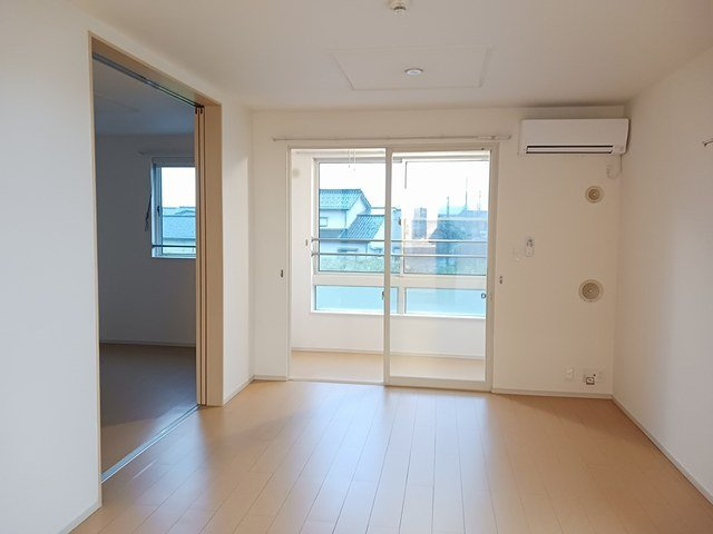 サン・ルルドⅡの居間・リビング|おしゃれなリビングです