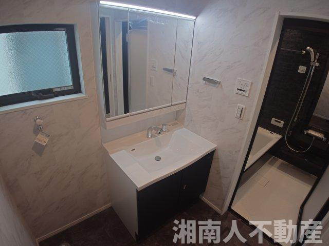 茅ヶ崎市高田1丁目　新築戸建　全1棟のランドリースペース