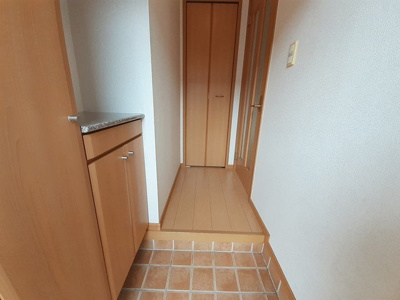 【玄関】 | サニーヒルズＣ | シンプルで使いやすい玄関です