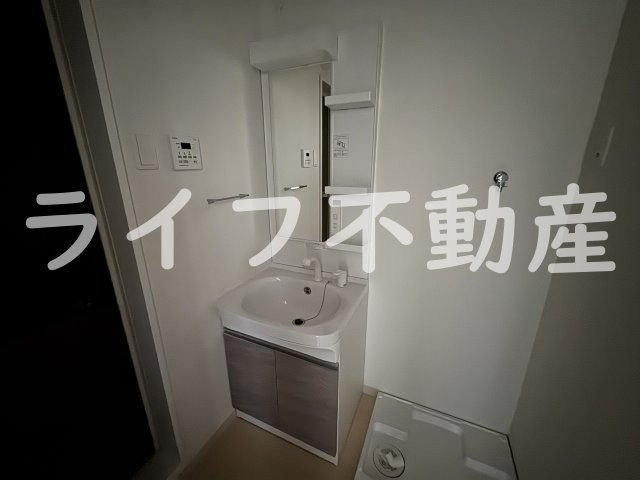 B.B.SOWの独立洗面台|独立洗面台です