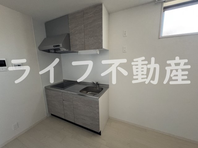 B.B.SOWのキッチン|コンパクトなキッチンで掃除もラクラク