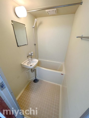 【浴室】 | シャトー新星