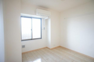 【内装】 | プリムローズ