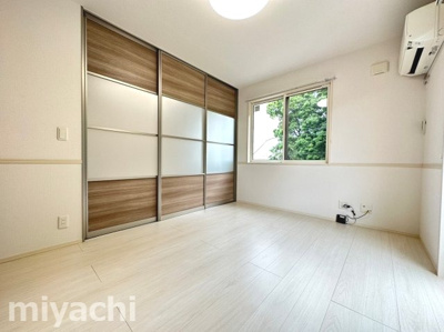 【内装】 | アゼリアブロム