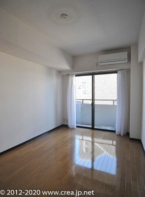 【居間・リビング】 | ヴィラオオクボ | 使いやすい居間です