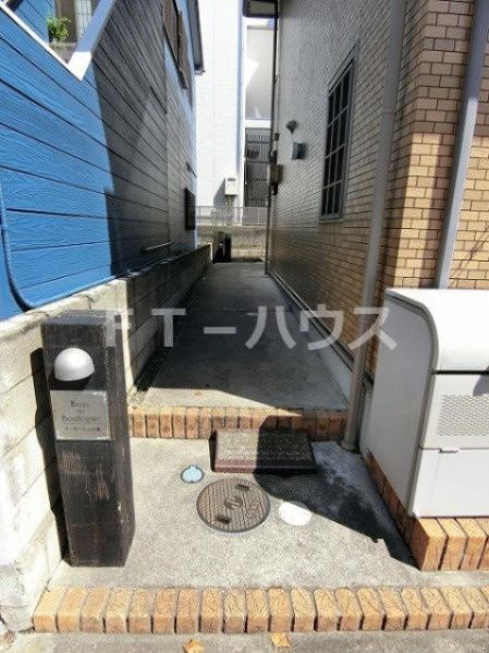 ブーローニュの森のエントランス