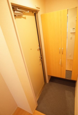 【玄関】 | ブランシェ本町 | 玄関