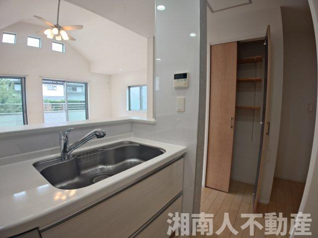 茅ヶ崎市室田　中古戸建のキッチン|きれいなキッチンです