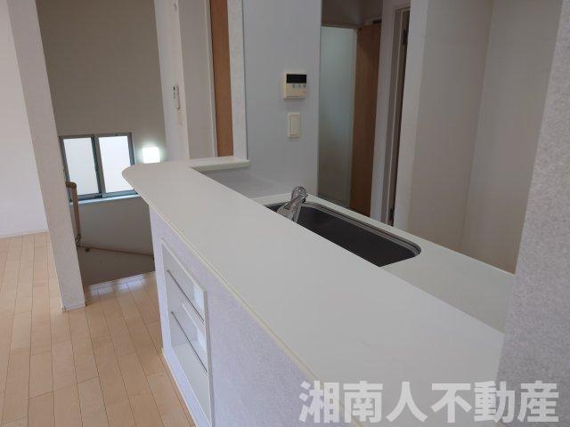 茅ヶ崎市室田　中古戸建のキッチン|きれいなキッチンです