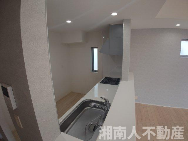 茅ヶ崎市室田　中古戸建のキッチン|キッチンでお料理をお楽しみください